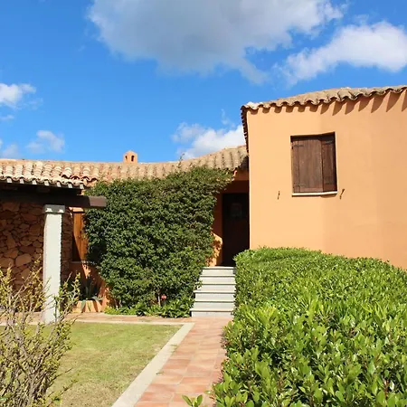 Con Piscina - Appartamentiflarida Appartamento *