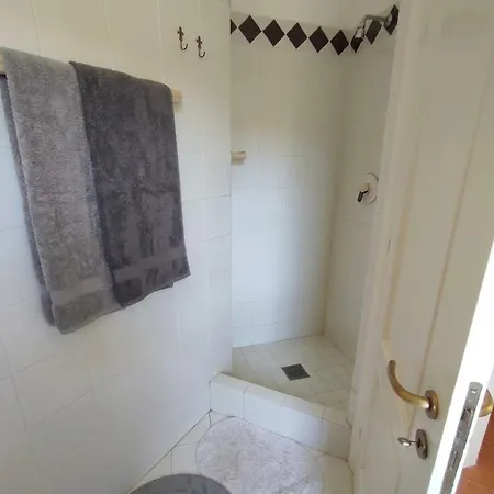 Con Piscina - Appartamentiflarida Apartamento *